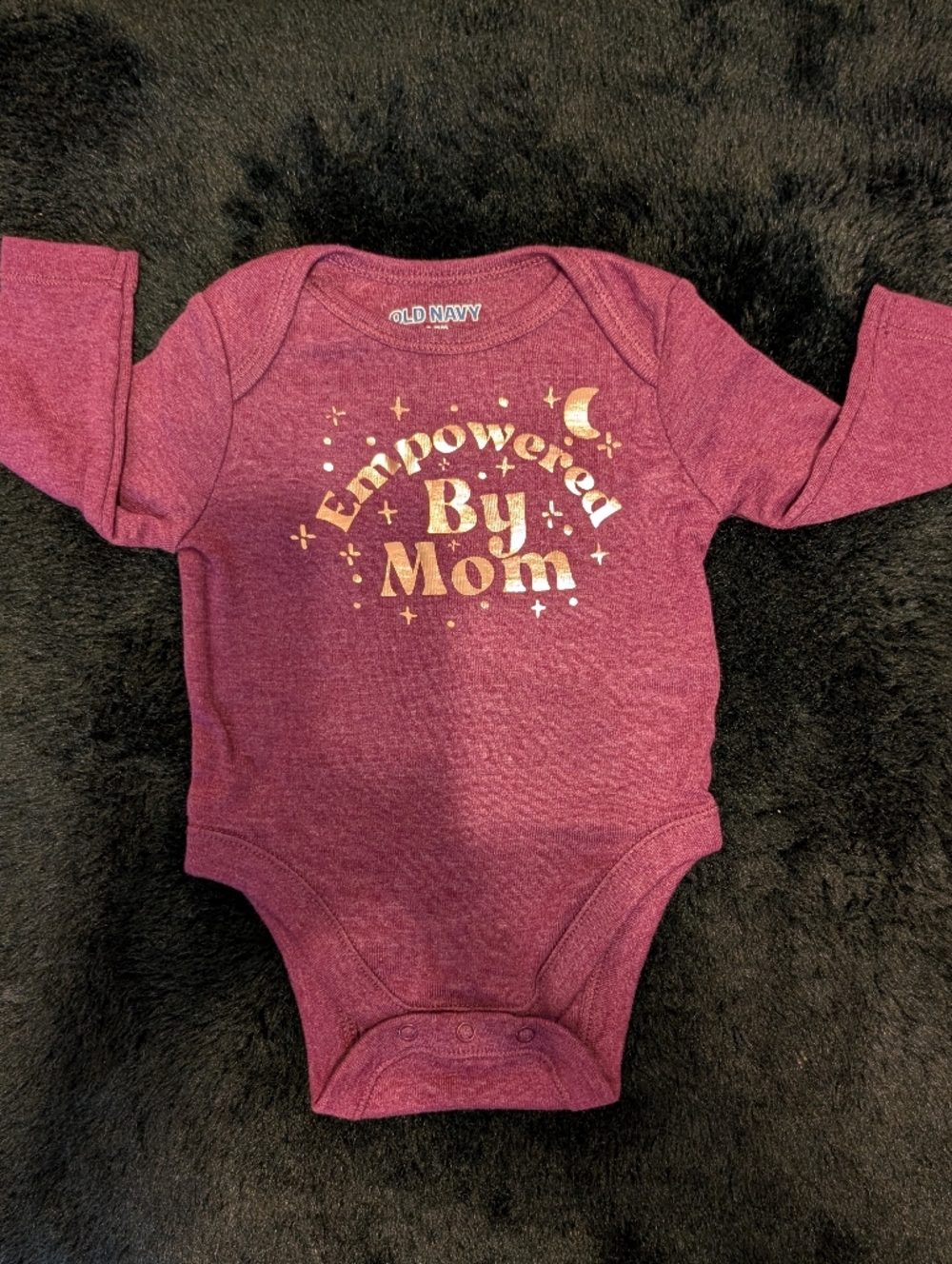 Old Navy Baby Long-Sleeve One-Piece Bodysuit - Plum with Gold Graphic